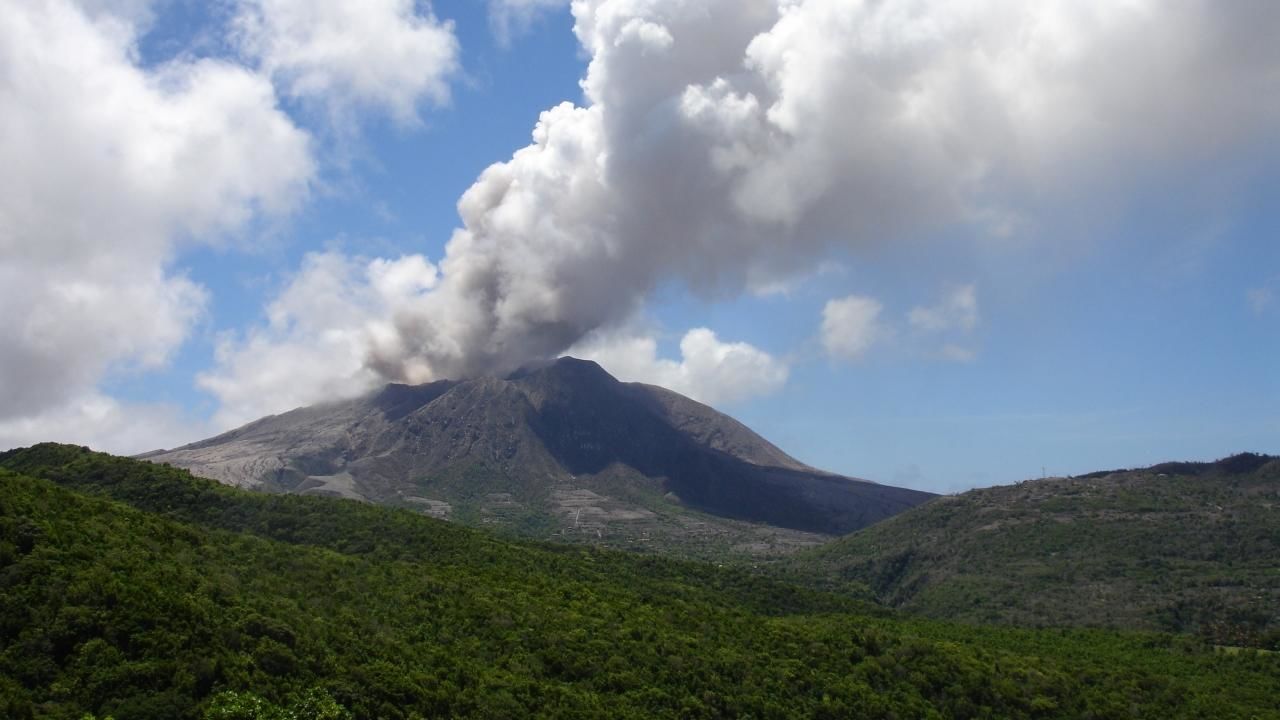 EX - NGC Sekunde do katastrofe -  Erupcija na Monsereatu