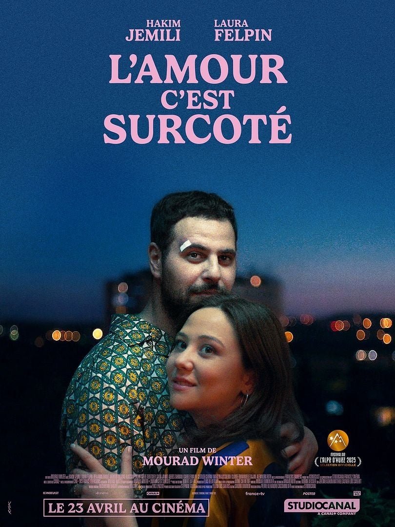 EN - L'amour C'est Surcote (2025) (FRENCH ONLY)