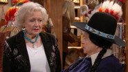 EN - Hot In Cleveland (2010)