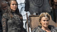 EX - The 100 (2014)