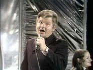 FR - Benny Hill