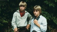 EN - Huckleberry Finn And His Friends (1980)