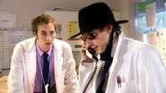 EN - Green Wing (2004)