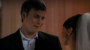 ES - Entre fantasmas S01 E01