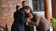 IR - Kızıl Goncalar غنچه های سرخ S01 E01