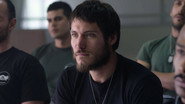 AR - Mil Colmillos S01 E01