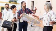 ES - Allí abajo (2015) S01 E01