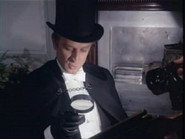 FR - Arsène Lupin S01 E01