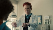 IN - The Imperfects S01 E01