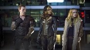 EX - DC's Legends of Tomorrow S01 E01