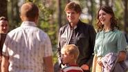 GR - Under the Banner of Heaven S01 E01