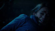 FR - Beauty & the Beast S01 E01