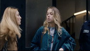 EN - The Perfect Mother (2022)