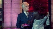 NF - Queen S01 E01
