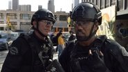 SC - S.W.A.T. S02 E01