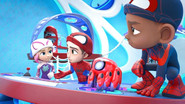 EN - Marvel's Spidey And His Amazing Friends (2021) S01 E01