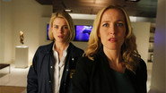 EX - Crisis (2014) S01 E01