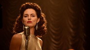 FR - The Halcyon, un palace dans la tourmente S01 E01