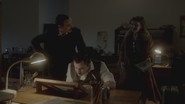 EN - How Disney Built America (2024) S01 E01