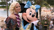 EN - Disney Insider (2020) S01 E01