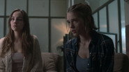 IN - Feria: The Darkest Light S01 E01