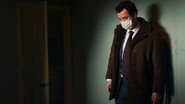 EX - Des S01 E01