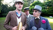 EN - Decline And Fall (2017) S01 E01