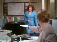 EN - As Time Goes By (1992) S01 E01