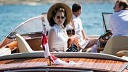 GR - The Crown S01 E01