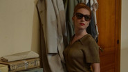 FR - Au service de la France S01 E01