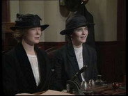 EN - The House Of Eliott (1991) (GB) S01 E01