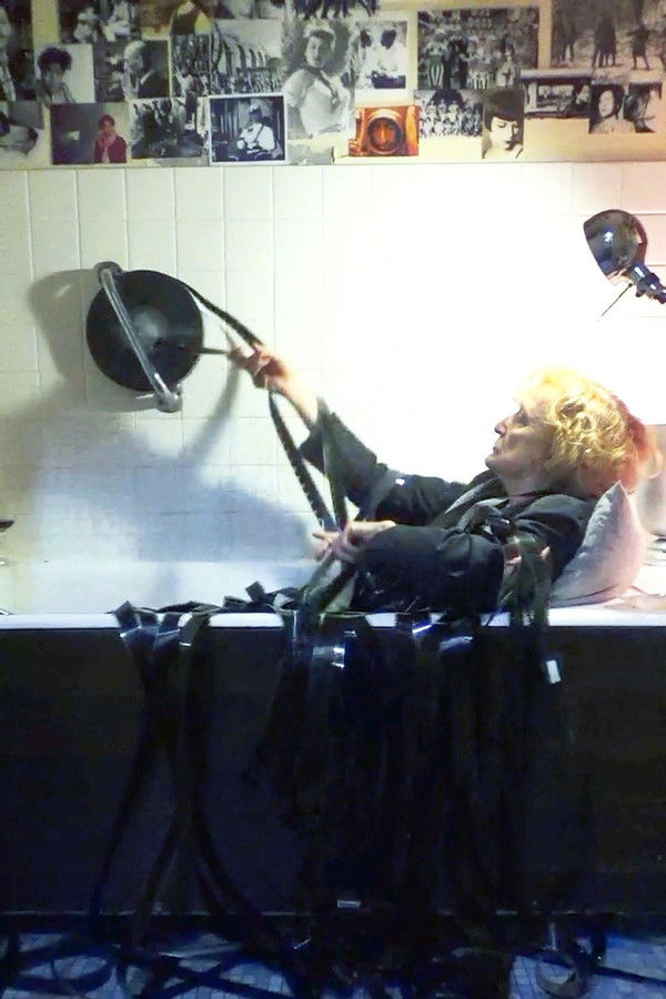 EN - The black bath  (2021)