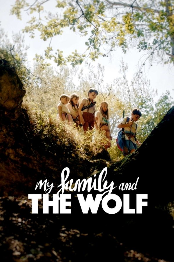 FR - My Family and the Wolf  (2019)