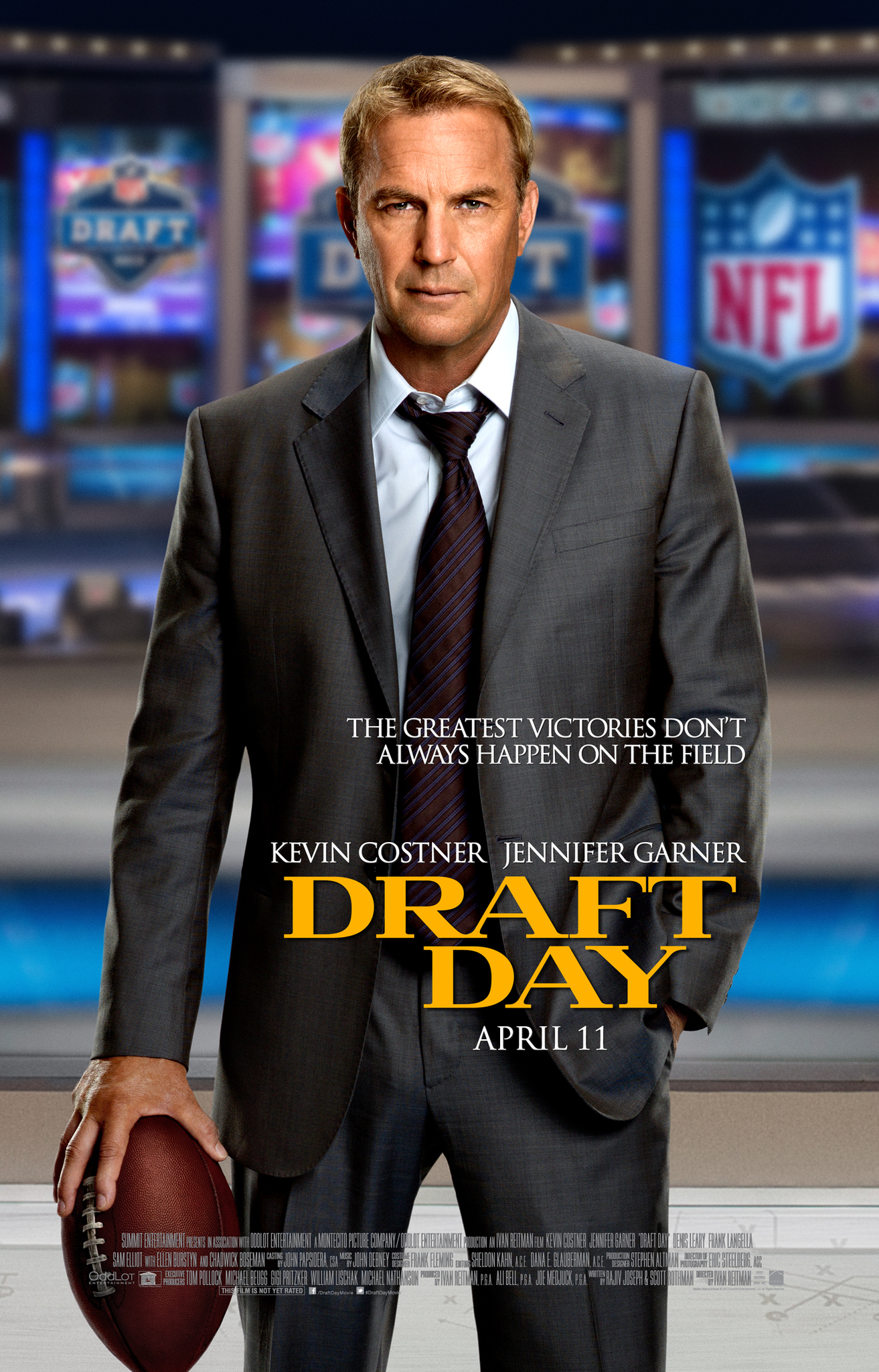 EN - Draft Day (2014) KEVIN COSTNER