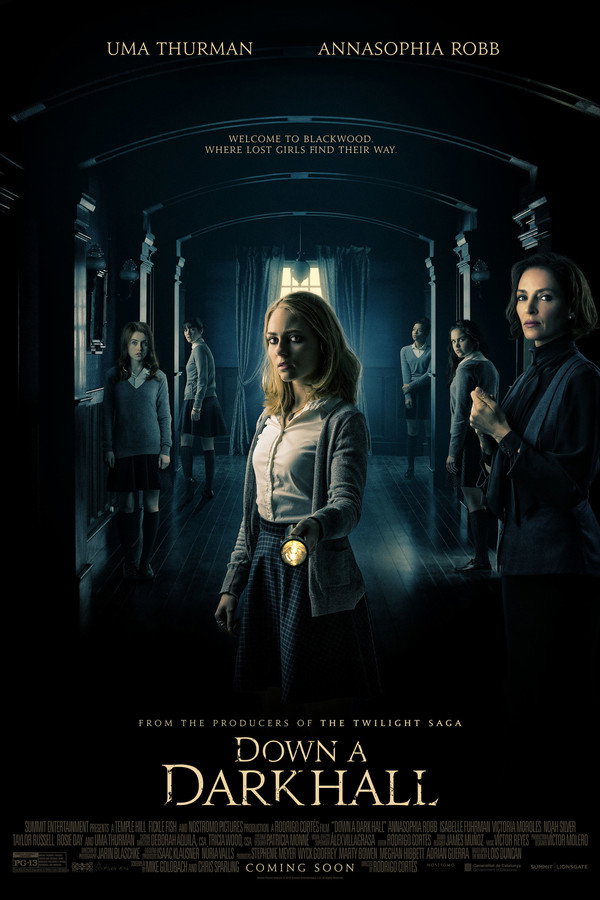 EN - Down A Dark Hall (2018)